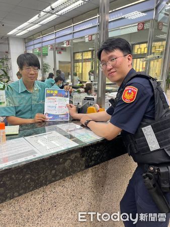 ▲屏東警分局感謝打詐有功行員。（圖／記者陳崑福翻攝）
