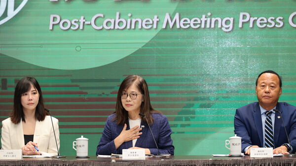 ▲▼海委會主委管碧玲哽咽。（圖／翻攝自YouTube／行政院）