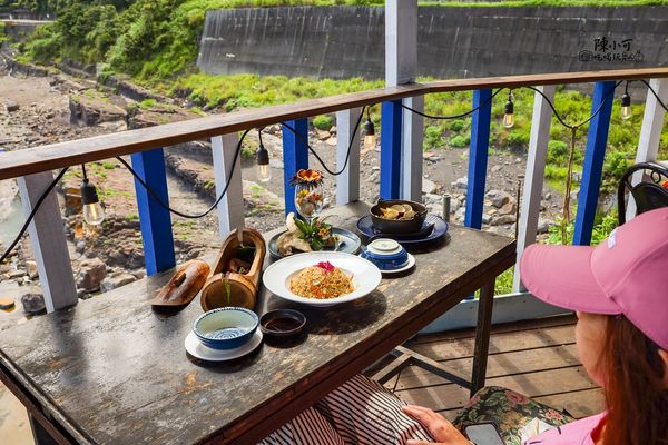 ▲▼懸崖上的餐廳（cilah海的味道）。（圖／部落客陳小可的吃喝玩樂授權提供）