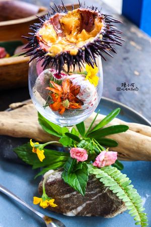 ▲▼懸崖上的餐廳（cilah海的味道）。（圖／部落客陳小可的吃喝玩樂授權提供）