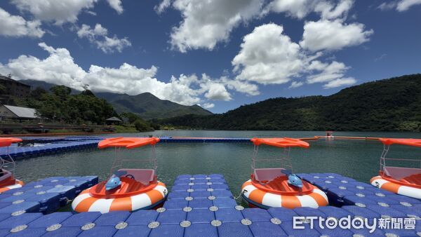 ▲▼全新改版升級的「花蓮FUN暑假」活動，首次將活動主力移至白天，讓遊客從上午開始就能盡情享受鯉魚潭的夏日魅力。（圖／花蓮縣政府提供，下同）