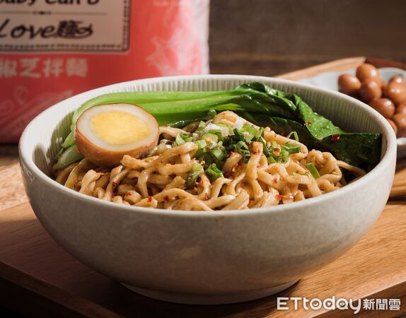 ▲愛恨椒芝麵。（圖／雙月食品社）