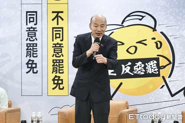 ▲立法院長韓國瑜出席羅智強新書發表會。（圖／記者林敬旻攝）