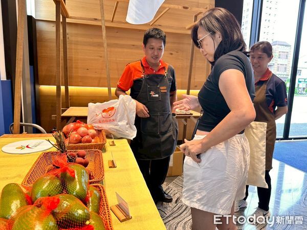 ▲▼    從產地到飯店！番路農會在地農特產人氣爆棚　旅客搶購好評不斷 。（圖／番路鄉農會提供）
