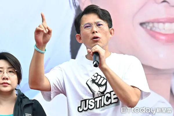 ▲▼國民黨台北市黨部7/5反惡罷大型宣講活動,民眾黨黨主席黃國昌。（圖／記者李毓康攝）