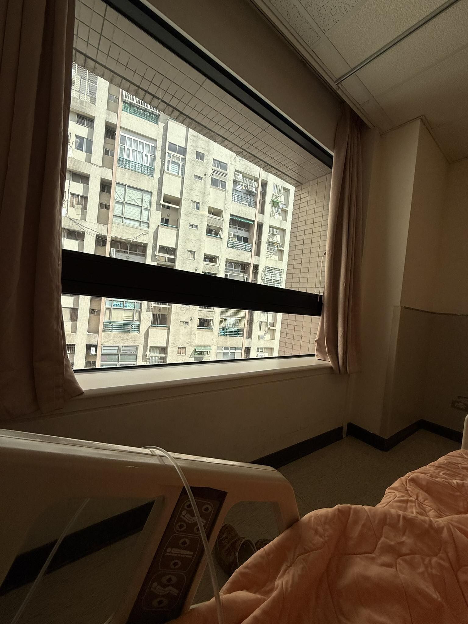 ▲▼台八男星江俊翰突住院。（圖／翻攝自臉書）