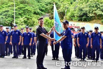 基隆消防無人機志工隊成軍 高空滅火演練震撼全場