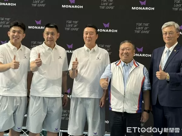 ▲林鴻道喊話將重啟宏國籃球隊，前亞洲第一神射手李忠熙將是總教練不二人選。（圖／記者杜奕君攝）