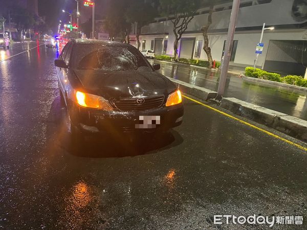 ▲▼苓雅車禍             。（圖／記者陳宏瑞翻攝）