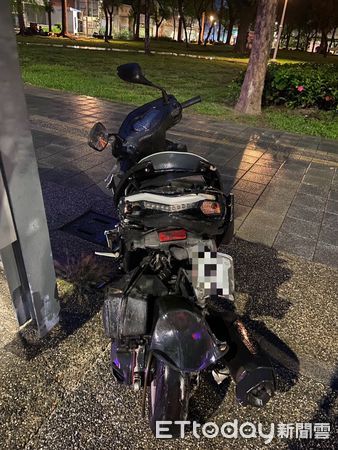 ▲▼苓雅車禍             。（圖／記者陳宏瑞翻攝）
