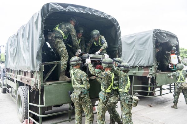 ▲▼颱風「丹娜絲」對台灣西、南部及澎湖地區威脅逐漸擴大，陸軍司令部各作戰區已經完成各項救災防整備。（圖／陸軍司令部）