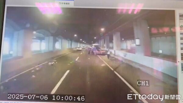 ▲▼         新竹鳳鼻隧道死亡車禍    。（圖／記者楊永盛翻攝）