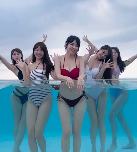 ▲▼啦啦隊女孩。（圖／翻攝自Facebook／琳妲-林羿禎）