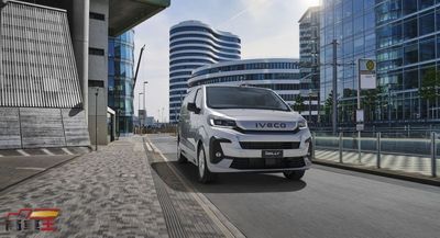 義大利商用車廠「推全新電動廂型車」!專攻城市配送充電15分跑100KM