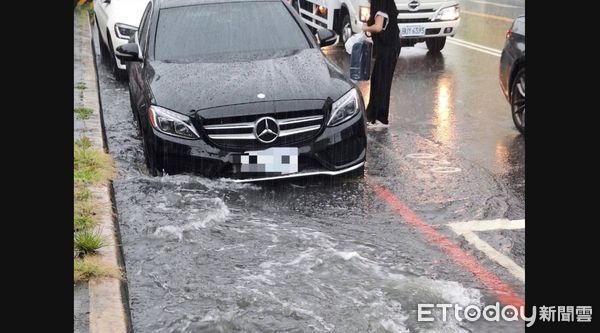 ▲台中,颱風,淹水,積水。（圖／市議員陳俞融提供）