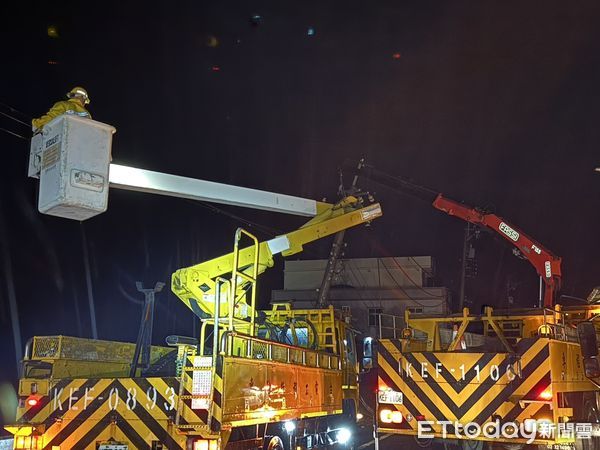 ▲▼  丹娜絲颱風台電嘉義區處修復狀況        。（圖／台電嘉義區處提供）