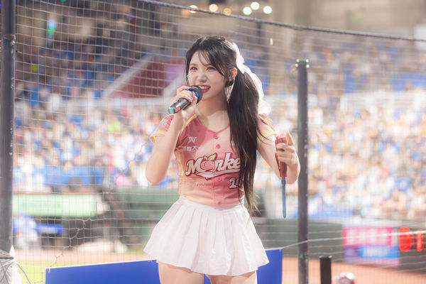 ▲▼廉世彬現身水蜜桃趴。（圖／樂天桃猿提供）