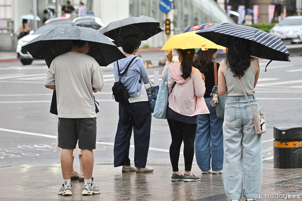 快訊／大雷雨炸高雄屏東2小時　國家警報響