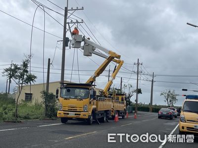 丹娜絲颱風釀18萬戶停電！台電385人搶修　台南仍11萬戶待復電