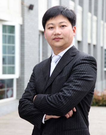 ▲復旦大學國際金融研究中心主任楊長江（圖／翻攝復旦大學官網）