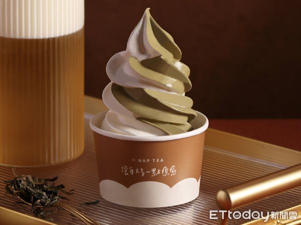 ▲▼再睡5分鐘開賣「NAP!n ICE霜淇淋」，同步推出全新品牌保冷袋。（圖／再睡5分鐘提供）