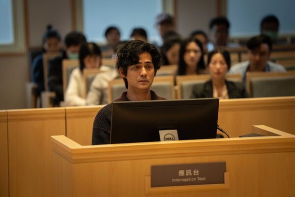 ▲《我們與惡的距離II》周渝民、薛仕凌、白潤音與鄭又菲。（圖／CATCHPLAY+、公視、大慕可可提供）