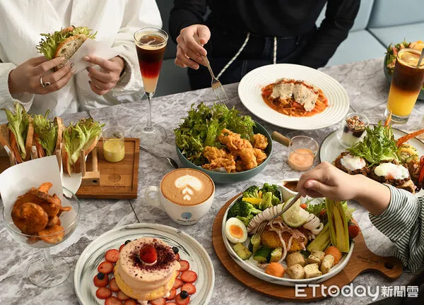 ▲成真咖啡信義區第3家店7/8開幕　打卡送創意飲品「梅醺琥珀」。（圖／成真咖啡提供）