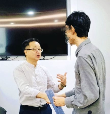 ▲▼海基會秘書長羅文嘉與陸生交流。（圖／海基會）