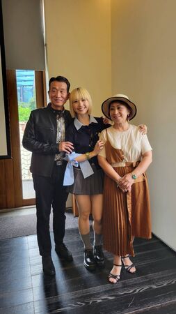 ▲黃路家翔(左起)與LuLu跟Lu媽出席記者會。（圖／記者葉文正攝）