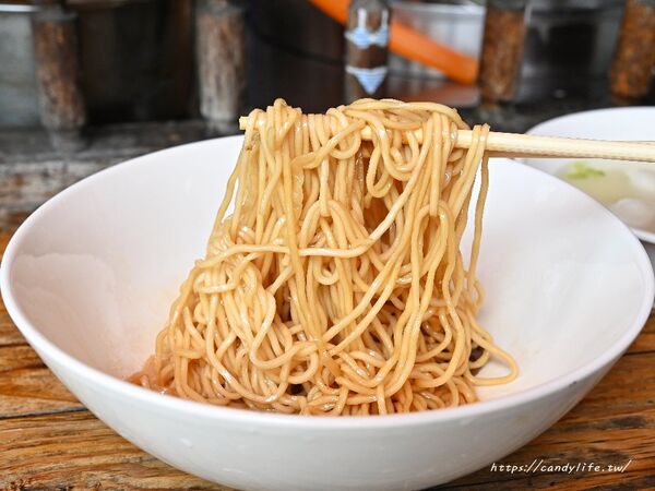 ▲▼功夫上海手工魚丸。（圖／部落客糖糖`s 享食生活授權提供）