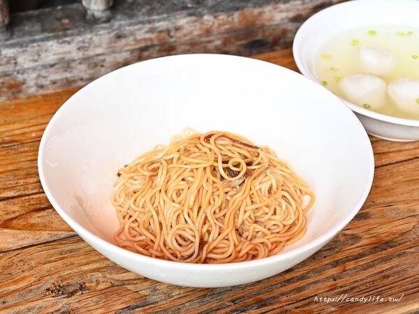 ▲▼功夫上海手工魚丸。（圖／部落客糖糖`s 享食生活授權提供）