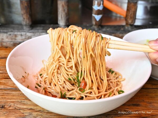 ▲▼功夫上海手工魚丸。（圖／部落客糖糖`s 享食生活授權提供）