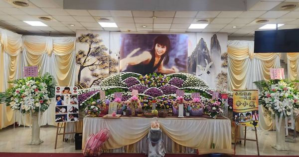 ▲鄭進一出席李小飛告別式。（圖／李翔提供）