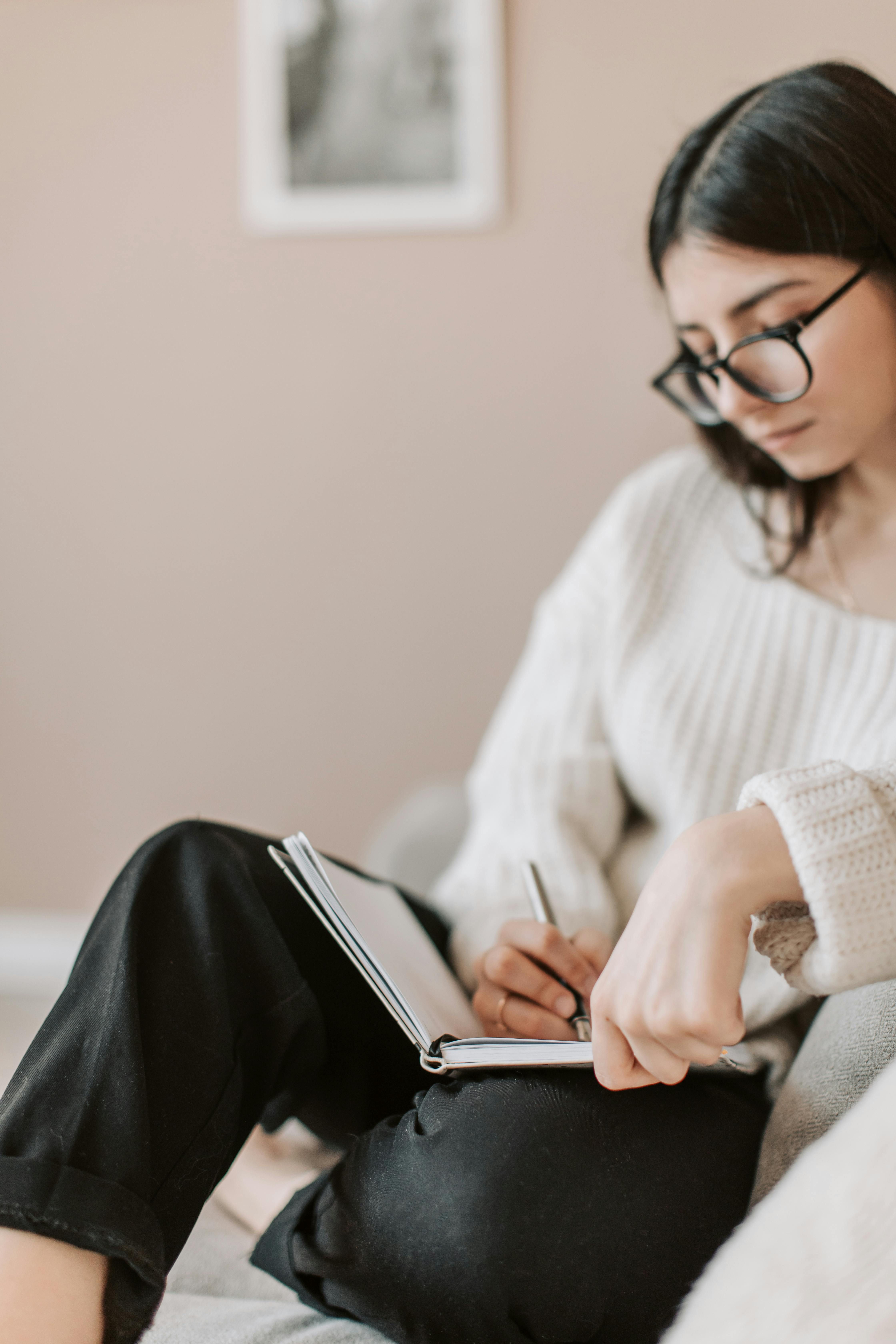 ▲▼冥想,情緒管理,療癒,心靈,日記,Journaling,Z世代,社群,儀式感。（圖／Pexels）
