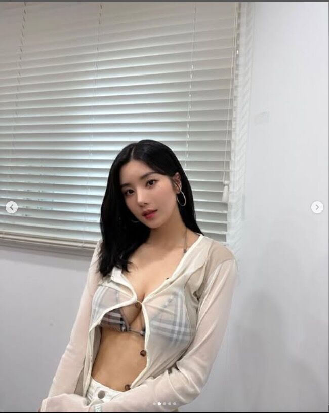 ▲▼水彈女神權恩妃。（圖／翻攝IG／kwoneunbi）