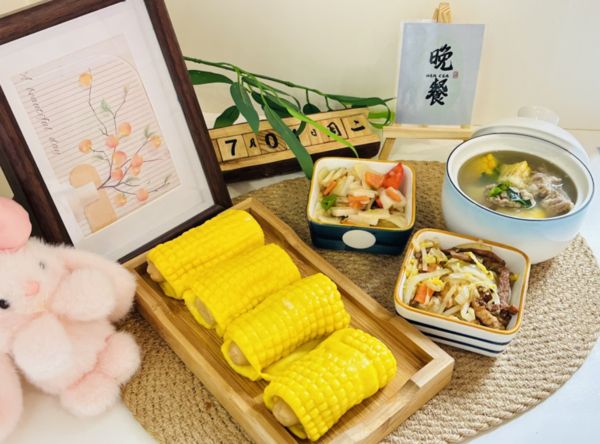 ▲▼影片曝光！陸幼兒園「彩繪顏料」做點心　害233名幼童鉛中毒。（圖／翻攝微博）