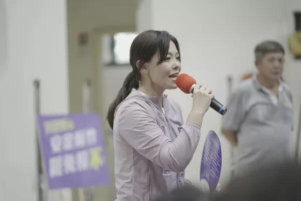 ▲新竹市駁斥中低收入補助被砍4000　高虹安一毛未砍反而加碼營養補助金。（圖／翻攝高虹安臉書）