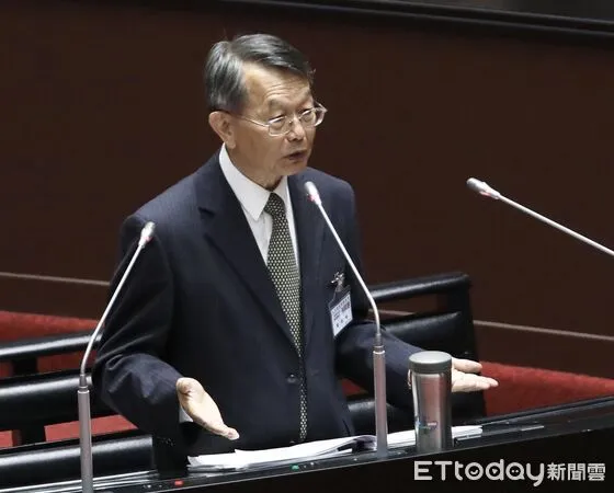 ▲▼立院審查司法院大法官含院長、副院長同意權案 司法院長被提名人蔡秋明  立委王義川。（圖／記者屠惠剛攝）