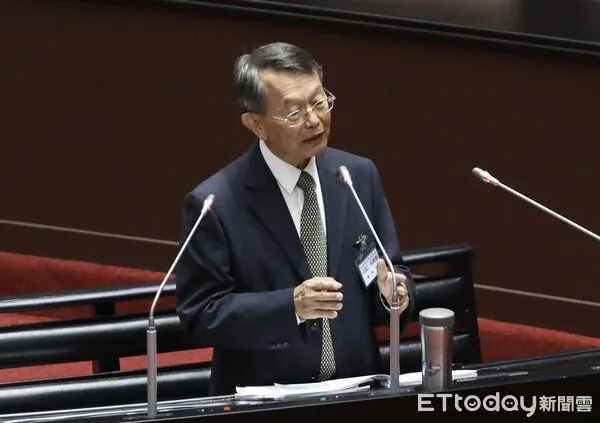 ▲▼立院審查司法院大法官含院長、副院長同意權案 司法院長被提名人蔡秋明  立委王義川。（圖／記者屠惠剛攝）