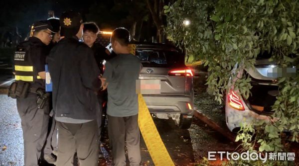 ▲多元計程車司機遭賓士撞飛，肇事司機肇事逃逸。（圖／記者黃彥傑翻攝）