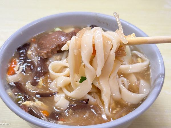 ▲▼金安徽麵館。（圖／部落客VIVIYU小世界授權提供）