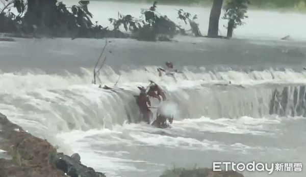 ▲彰化二林鎮及溪州鄉淹水成災。（圖／民眾提供）