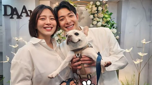 外送稿用　 ▲▼劉品言。（圖／翻攝自Instagram／esther88）