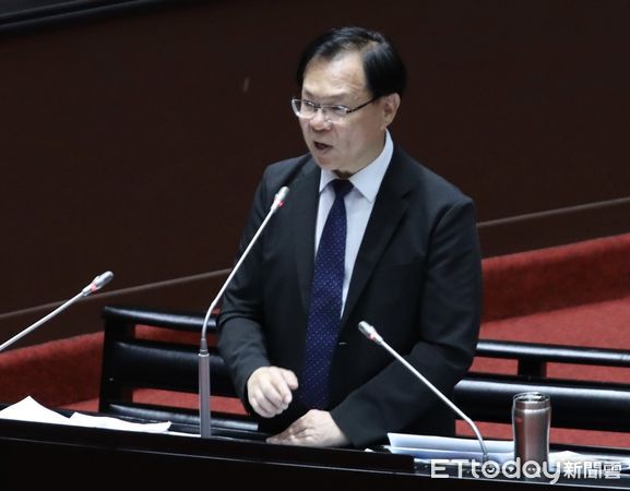 ▲張啓楷9日在立法院質詢蘇素娥。（圖／記者屠惠剛攝）