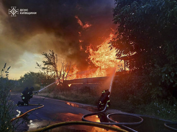 ▲▼俄羅斯空襲烏克蘭首都基輔。（圖／達志影像／美聯社）