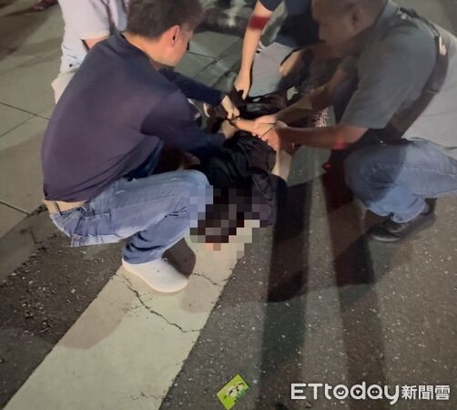 ▲▼詐騙集團利用AI合成假檢警影像欲詐騙被害人面交50萬元保釋金。（圖／記者王兆麟翻攝，下同）