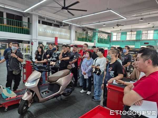 ▲基隆推綠能機車轉型。（圖／記者郭世賢翻攝）