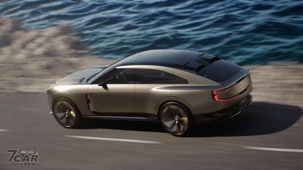 預告純電未來設計方向　Bentley EXP 15 概念車亮相