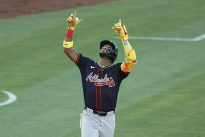 背部沒事!勇士阿庫尼亞暖身全壘打大賽 雙響大勝運動家