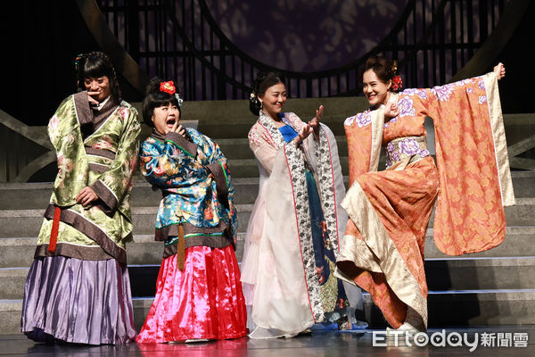 ▲▼  全民大劇團x明華園戲劇總團《情人哏裡出西施》彩排記者會-卓文宣合照。（圖／記者黃克翔攝）